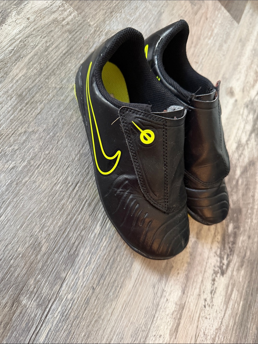 Boys Nike soccer cleats size 13.5c